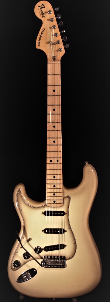 Fender Antigua Str. L.H. b
